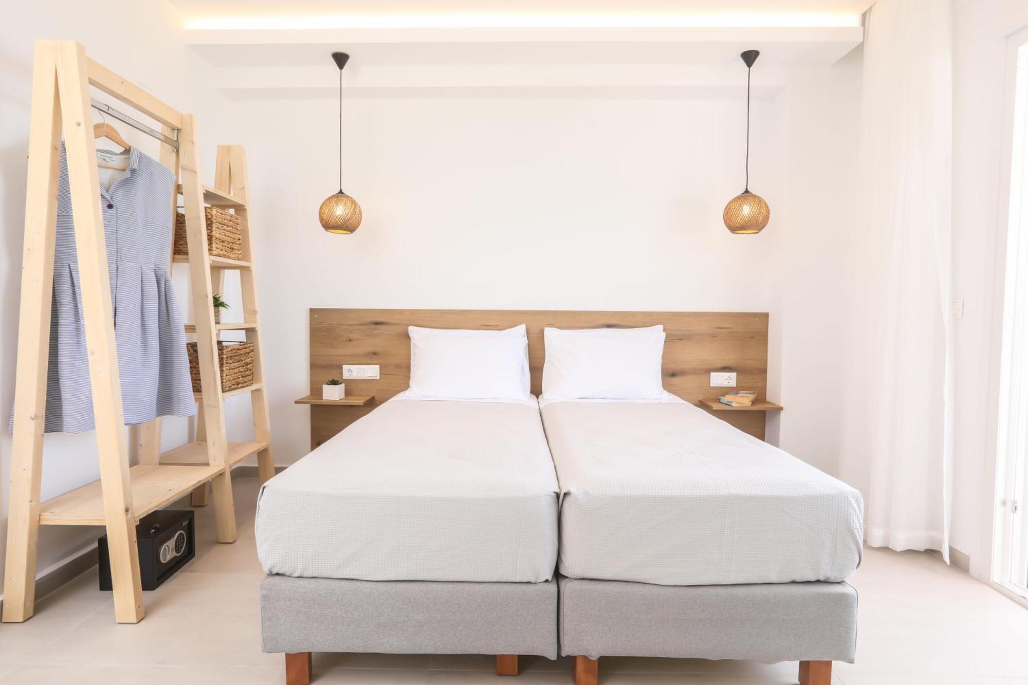 Magdachris Luxury Rooms Agios Georgios Pagon Esterno foto