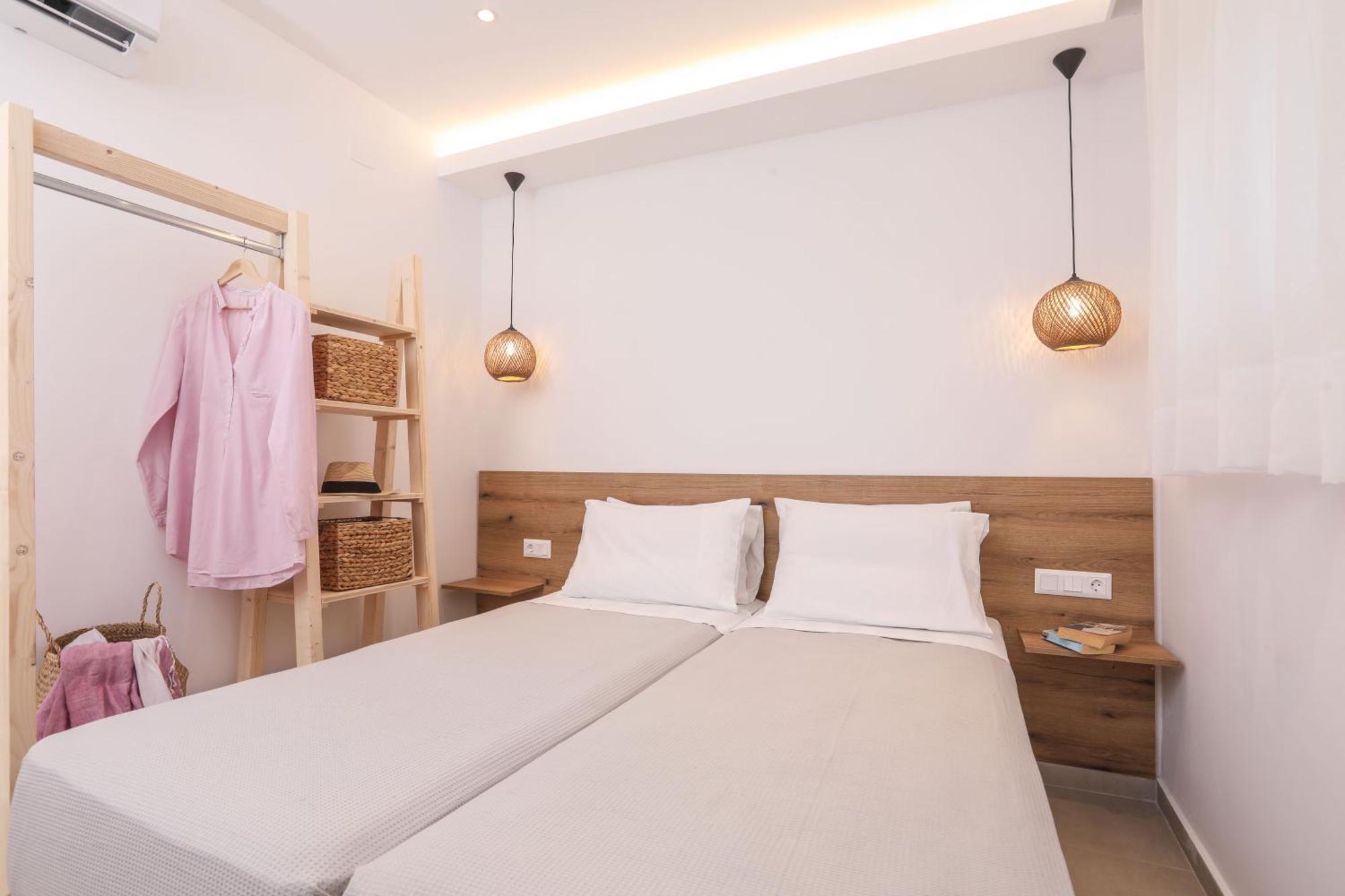 Magdachris Luxury Rooms Agios Georgios Pagon Esterno foto