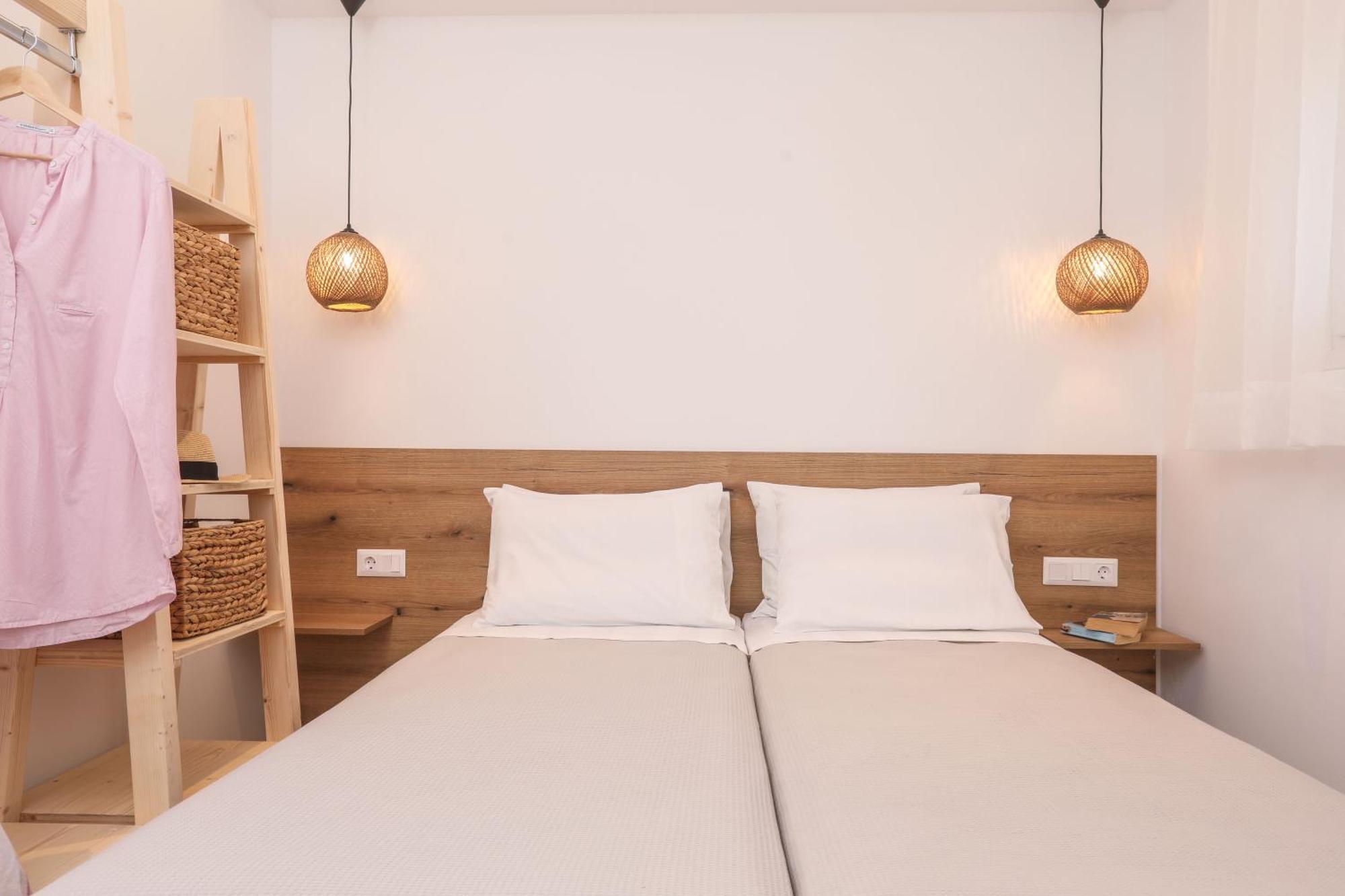 Magdachris Luxury Rooms Agios Georgios Pagon Esterno foto