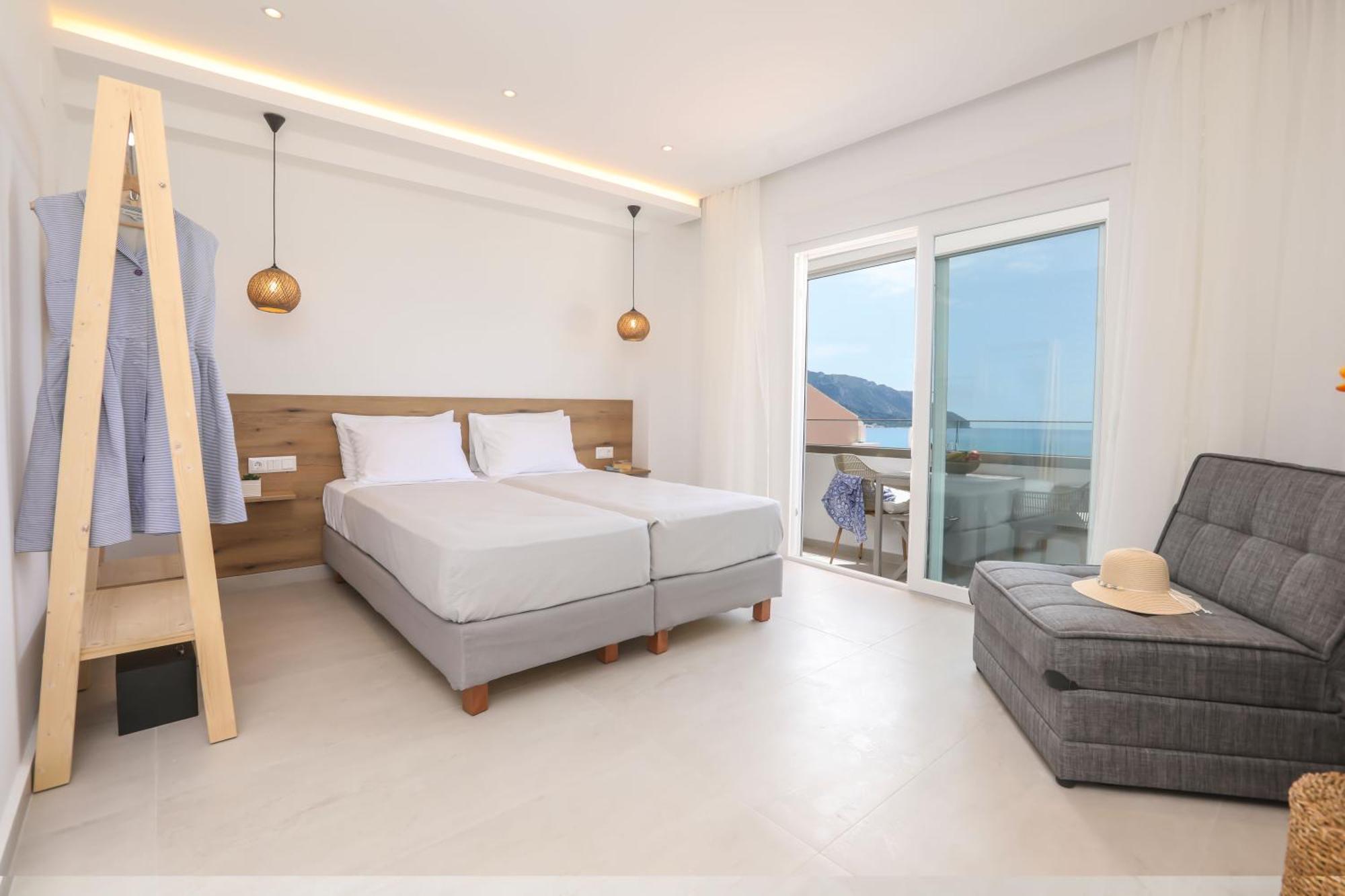 Magdachris Luxury Rooms Agios Georgios Pagon Esterno foto